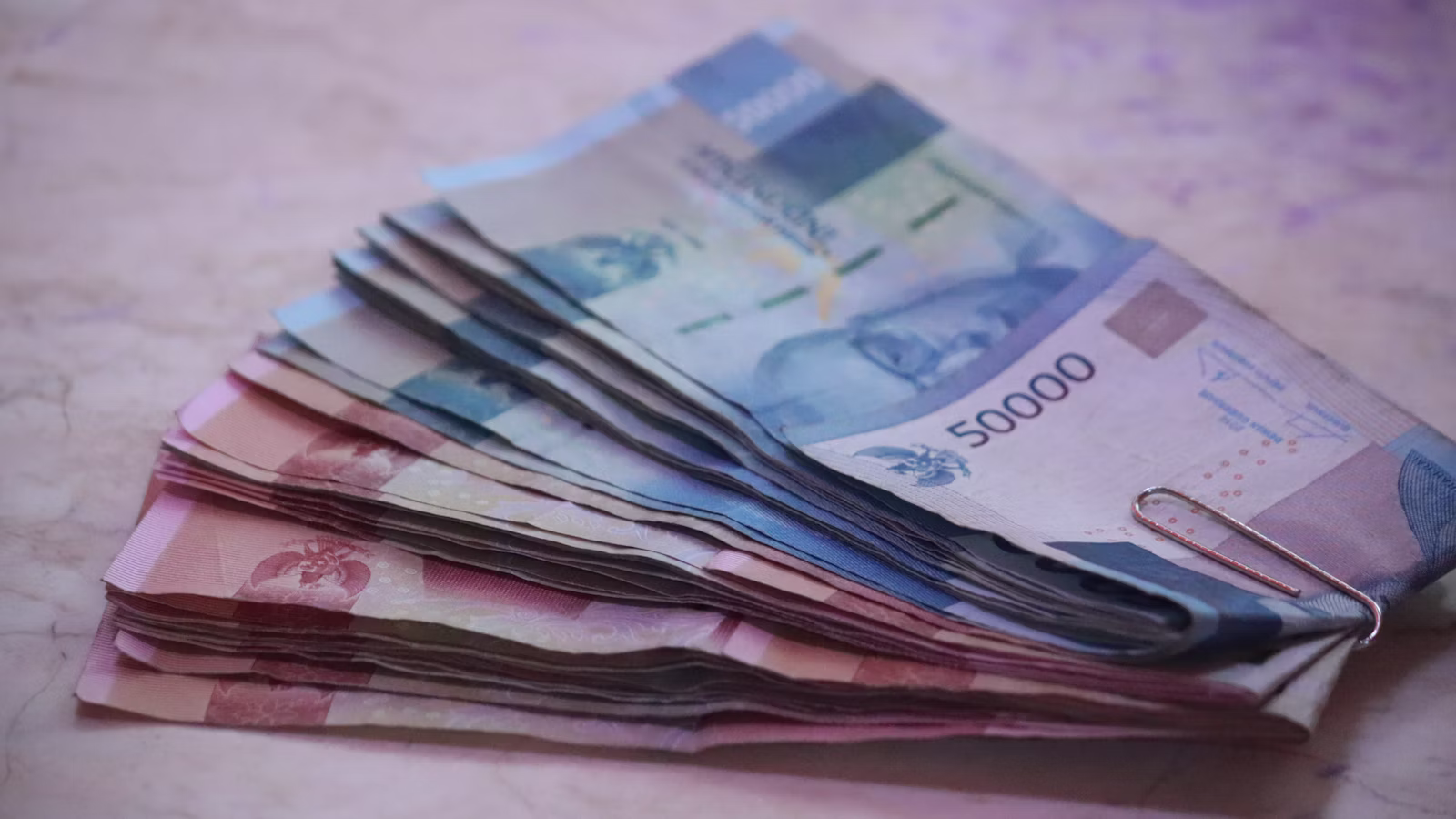 Thai baht banknotes and payment cards