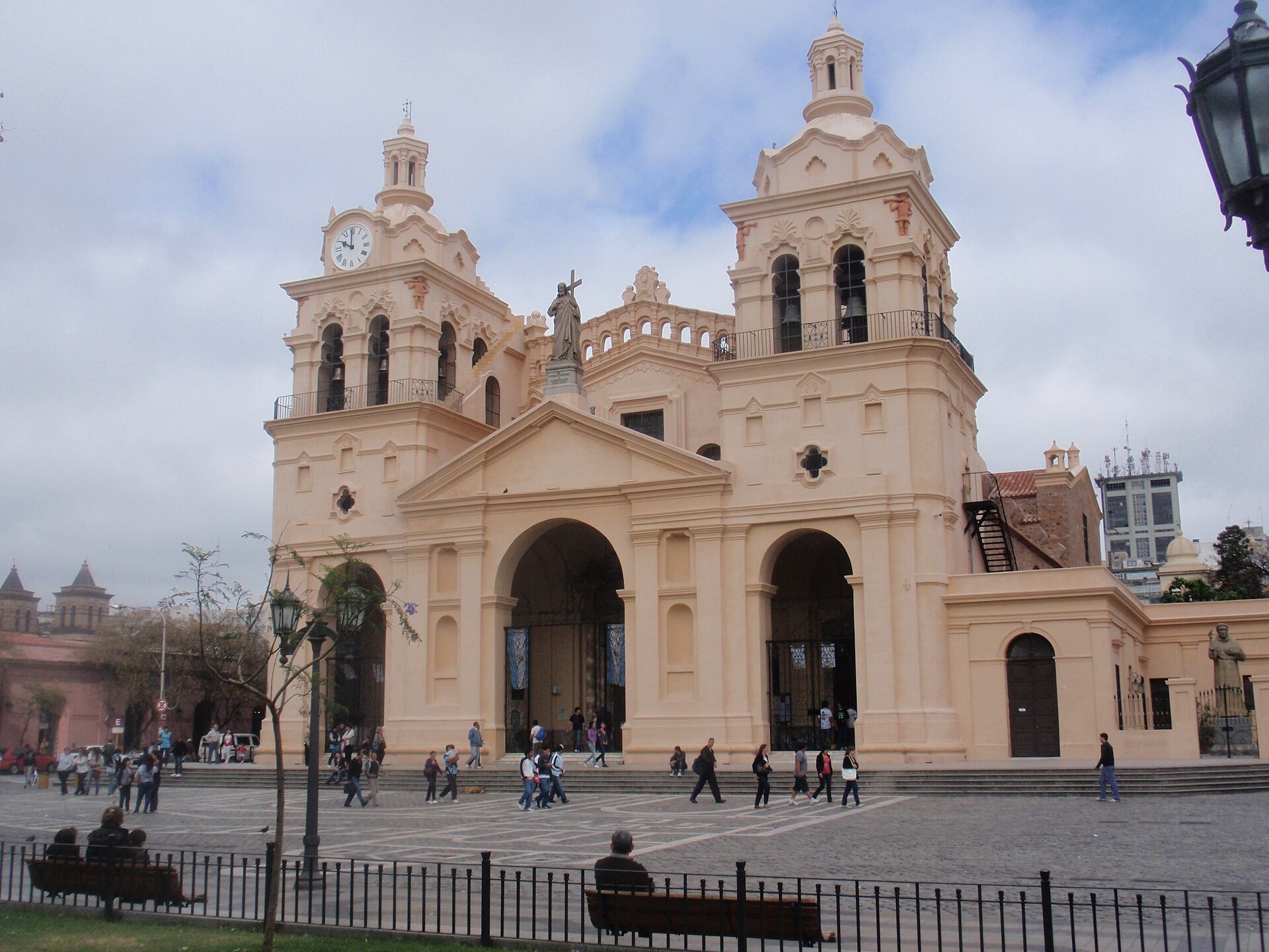 Cordoba city guide image