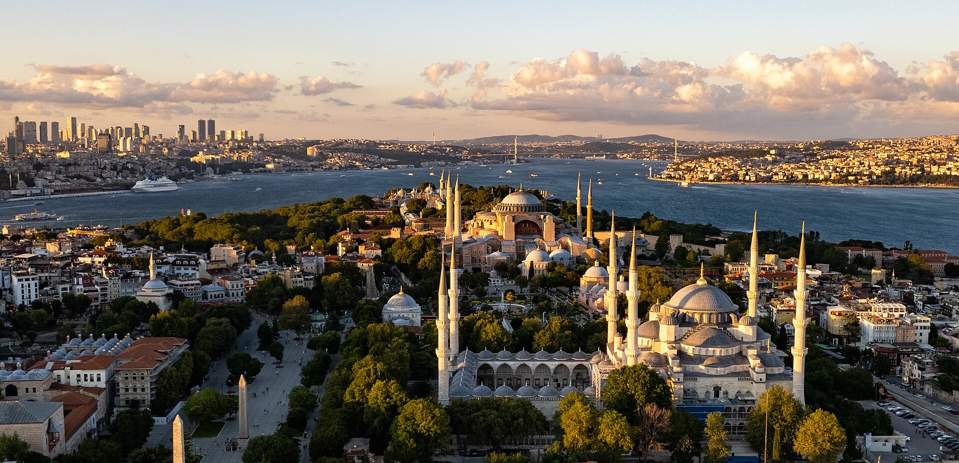 Istanbul city guide image