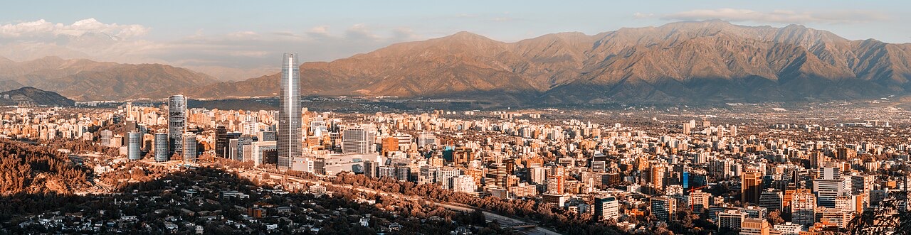 Santiago city guide image